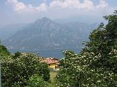 Salita da Fonteno al Monte Boario nel giorno della "Cavalcata tra Monti e Laghi" di Maurizio Agazzi il 6 giugno 2010 - FOTOGALLERY